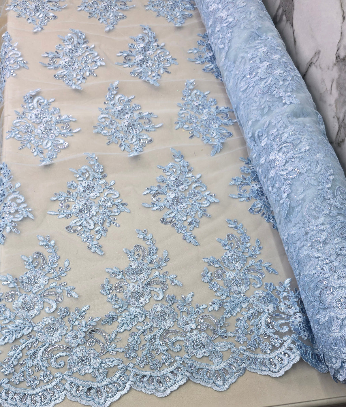 Tul Bordado Con Diseño Floral Con Lentejuela Color Cielo- HH039 — Palacio Glamour