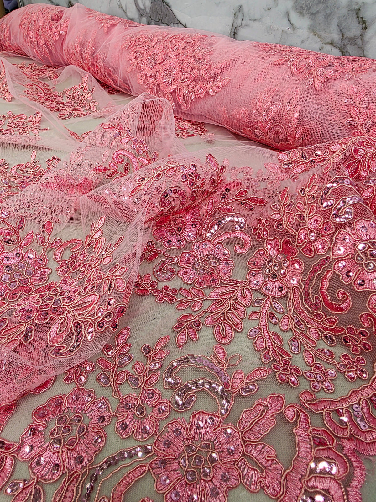 Tul Bordado Con Diseño Floral Con Lentejuela Color Palo de Rosa- HH039 — Palacio Glamour