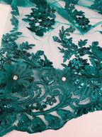 Tul Bordado Con Floral 3D, Mariposas, Pedrería, Lentejuela Y Perlas Color Verde Esmeralda- HH157 — Palacio Glamour