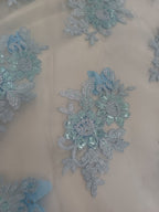 Tul Bordado Con Floral 3D, Mariposas, Pedrería, Lentejuela Y Perlas Color Azul Cielo - HH157 — Palacio Glamour