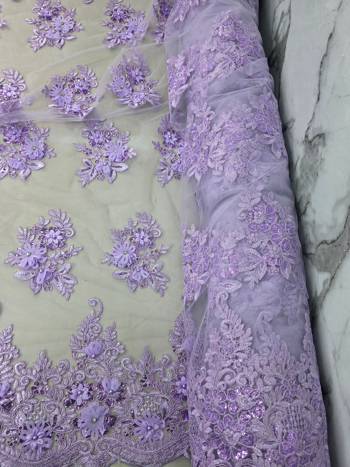 Tul Bordado Con Floral 3D, Lentejuela Y Perlas Color Lila- HH160 — Palacio Glamour
