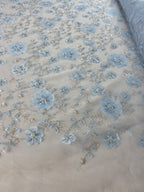 Tul Bordado Con Flores 3d, Lentejuela, Canutillo, Perlas, Chaquira Color Cielo-HH191 — Palacio Glamour