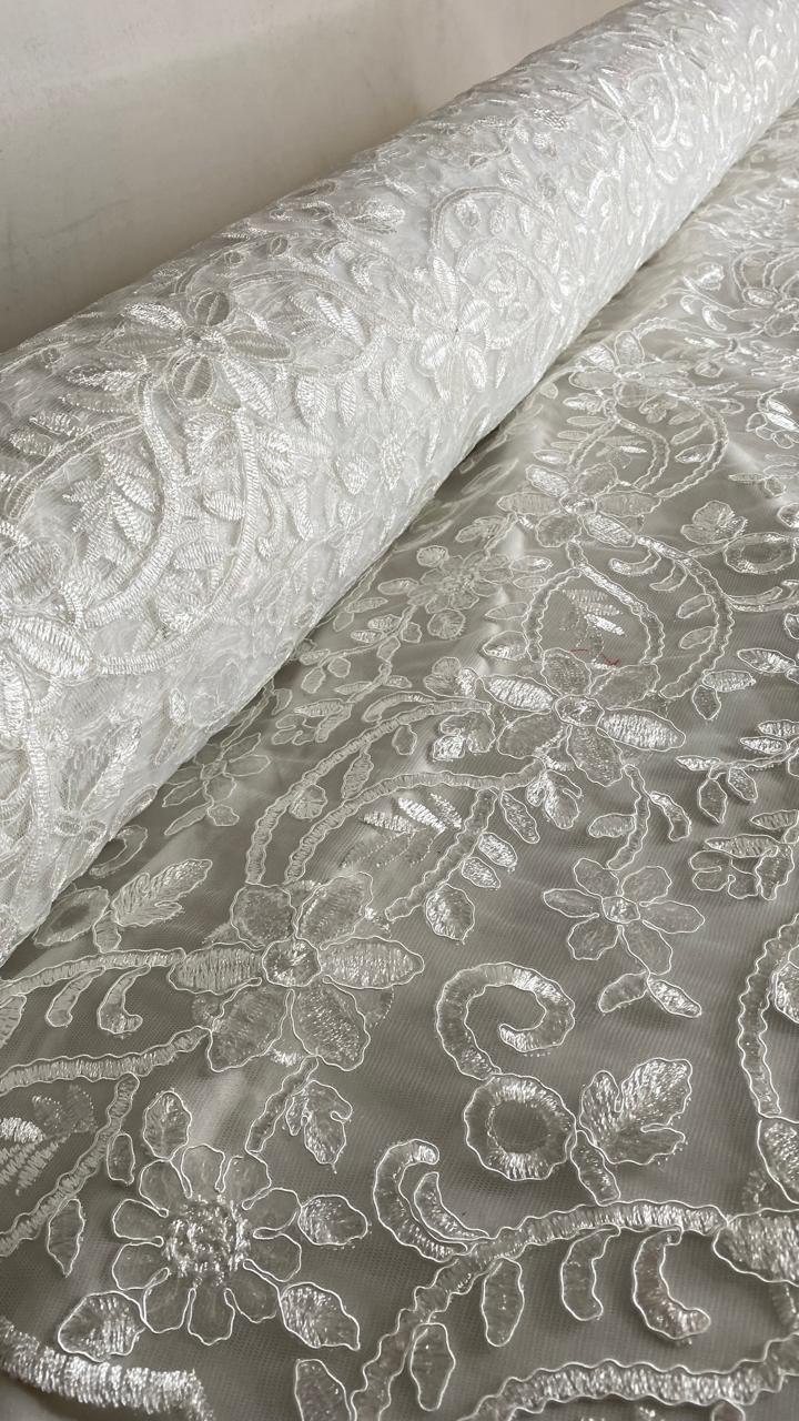 Tul Bordado Con Diseño Floral Con Lentejuela Color Blanco -HH193 — Palacio Glamour