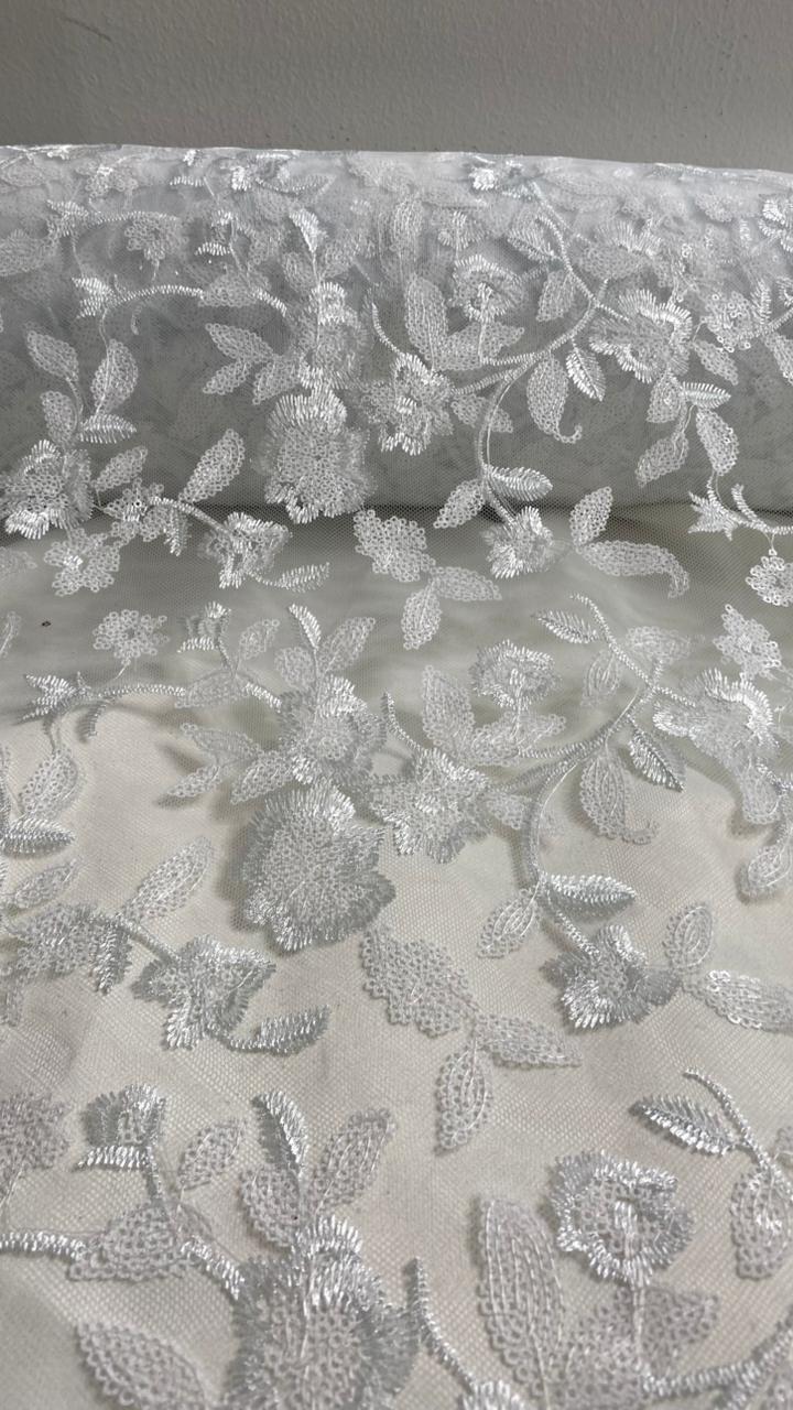 Tul Bordado Diseño Floral Con Lentejuela Color Blanco-HH195 — Palacio Glamour