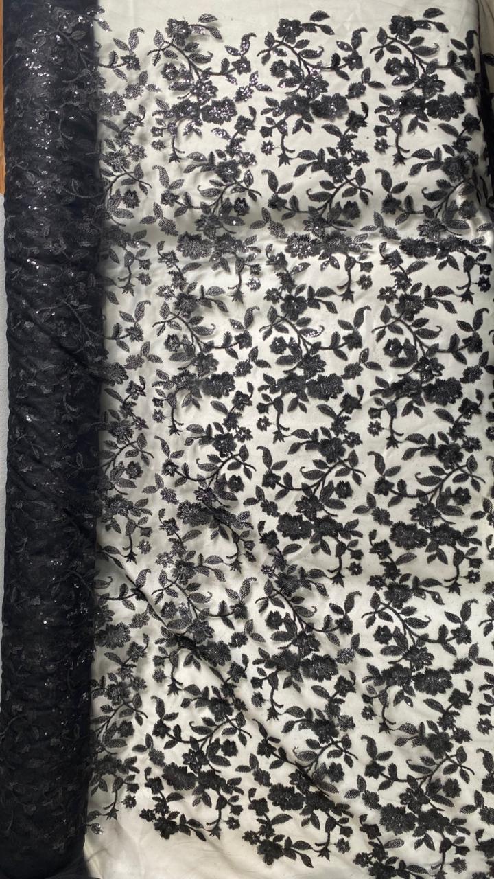 Tul Bordado Diseño Floral Con Lentejuela Color Negro -HH195 — Palacio Glamour