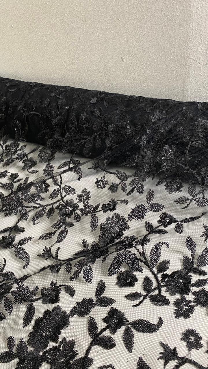 Tul Bordado Diseño Floral Con Lentejuela Color Negro -HH195 — Palacio Glamour