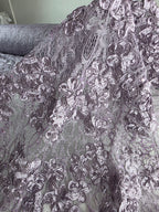 Tul Bordado Diseño Floral Con Lentejuela Color Mauve -HH198 — Palacio Glamour