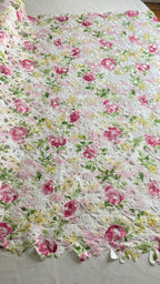 Tul Bordado Estampado Floral Colores Multicolor (Rosa, Verde, Amarillo y Blanco) -HH222 — Palacio Glamour