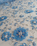 Tul Bordado Con Flores 3d, Lentejuela, Canutillo, Perlas, Chaquira Color Plumbago -HH191 — Palacio Glamour
