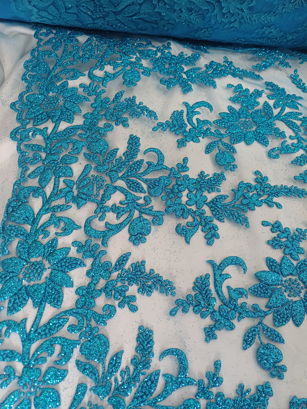 Tul Bordado Con Estampado en Glitter Diseño Floral Color Plumbago- HH240 — Palacio Glamour