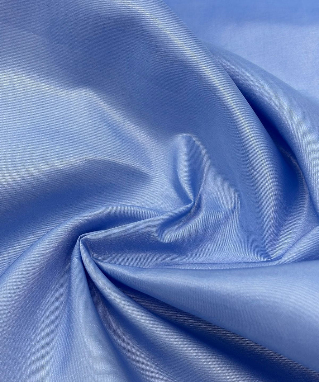 Tafeta Gruesa HH007 — Palacio Glamour