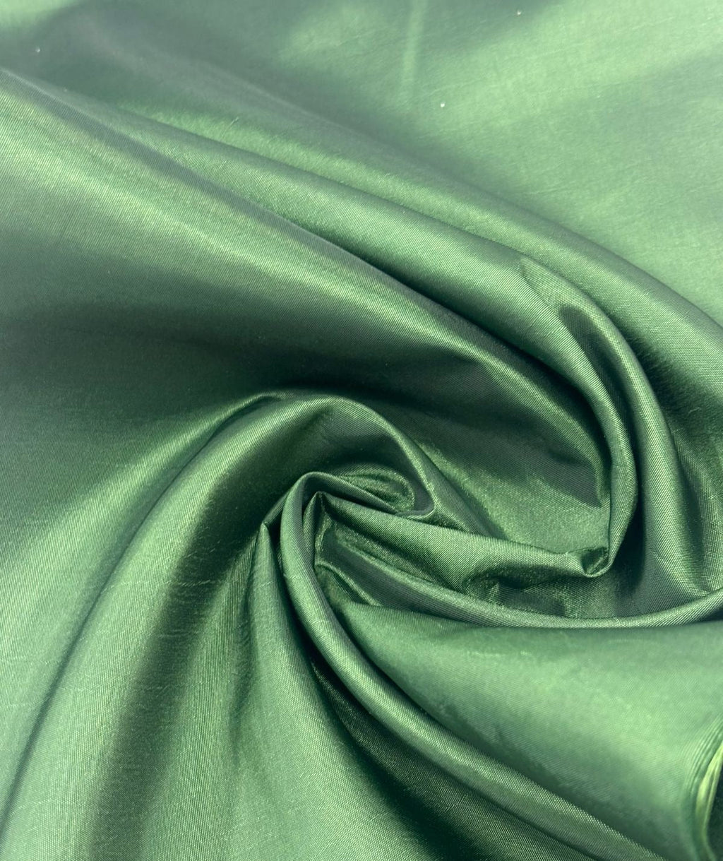 Tafeta Gruesa HH007 — Palacio Glamour