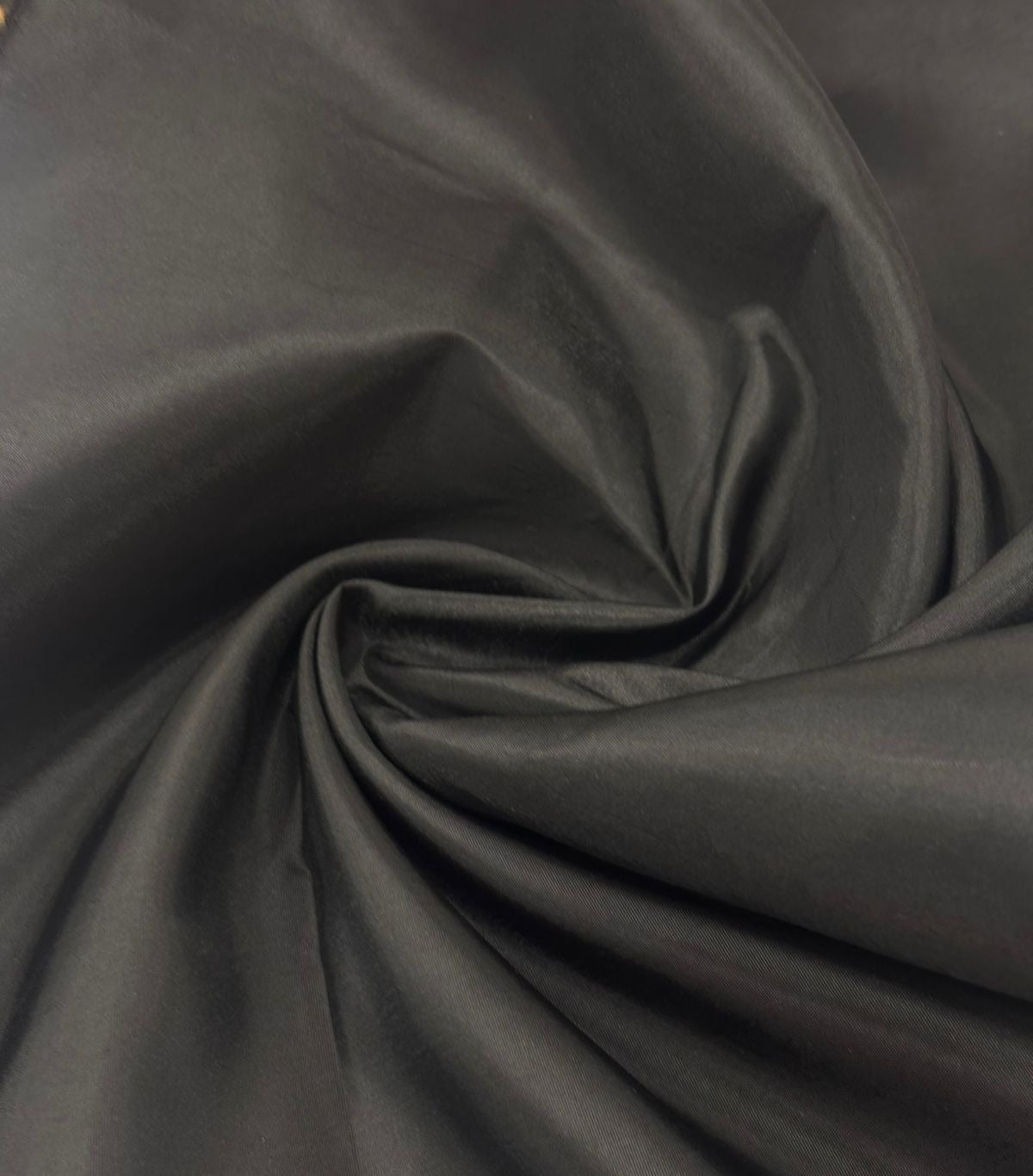 Tafeta Gruesa HH007 — Palacio Glamour