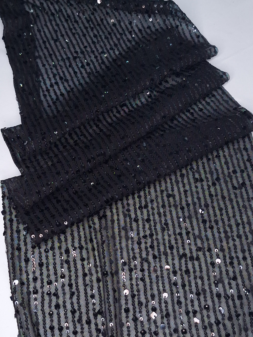 Tul bordado color negro H078 — Palacio Glamour