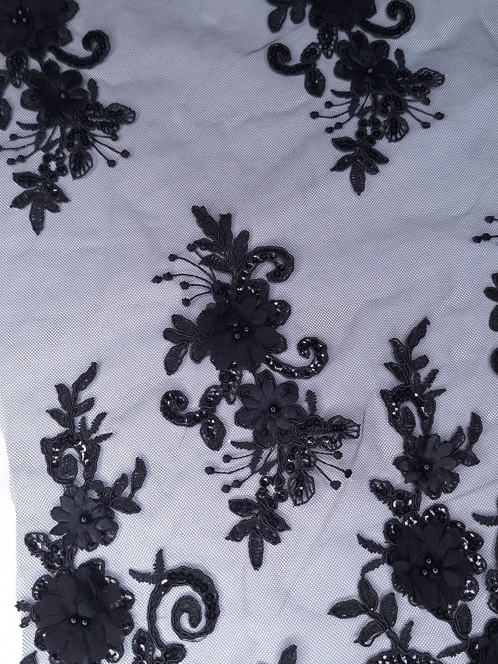 Tul bordado color Azul negro H164 — Palacio Glamour
