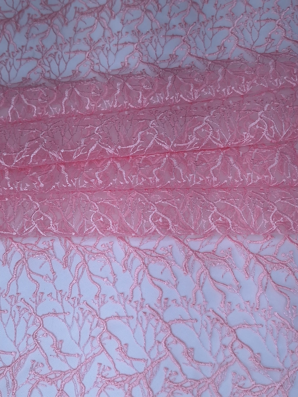 Tul Bordado Diseño Floral Con Ramajes Color Rosa -HH175 — Palacio Glamour
