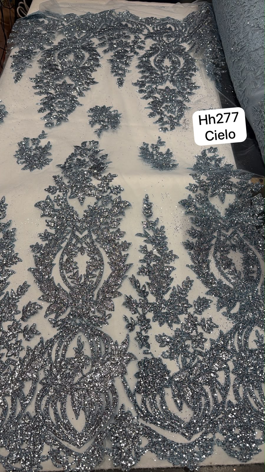Tul Bordado HH277 por metro — Palacio Glamour