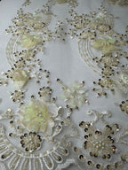 Tul bordado con lentejuela, canutillo y flor y mariposa 3d en tornasol hh237 — Palacio Glamour