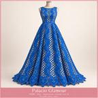 FR890 REY · Vestido ilustrativo creado con IA a partir de la tela real · Palacio Glamour · Se vende tela por metro