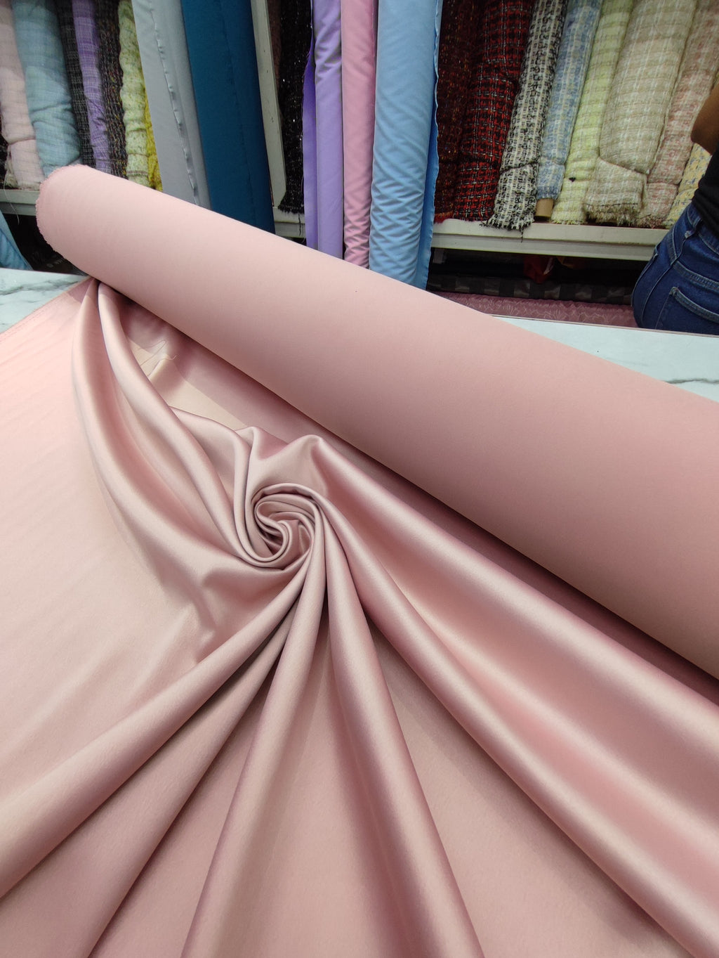 HH1 Rose: fotografía real de la tela. Palacio Glamour. Se vende tela por metro.