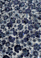 Tul Bordado Con Flores 3d, Lentejuela, Chaquira Y Canutillo Color Azul Marino- HH226 — Palacio Glamour