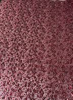 Tul Bordado Con Flores 3d, Lentejuela, Chaquira Y Canutillo Color Vino - HH226 — Palacio Glamour