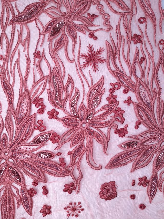 Tul bordado color coral A588 — Palacio Glamour