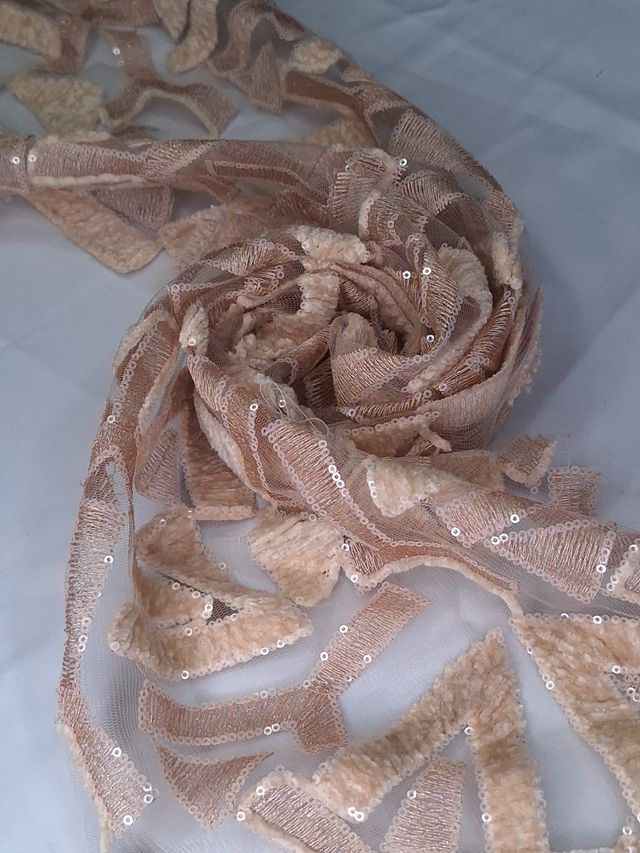 Tul bordado color nude A892 — Palacio Glamour