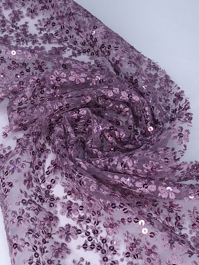 Tul bordado color mauve A971 — Palacio Glamour