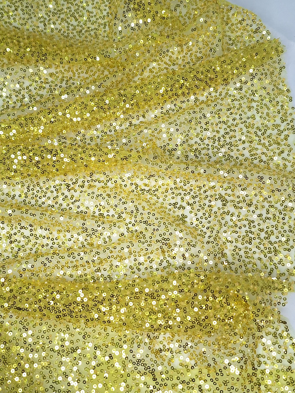 Tul bordado color amarillo A979 — Palacio Glamour