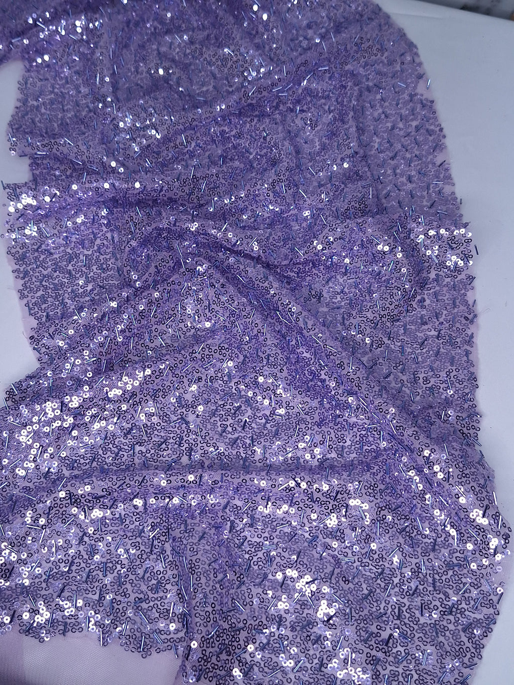 Tul bordado Con Lentejuela y Canutillo Color Lila Medio H093 — Palacio Glamour