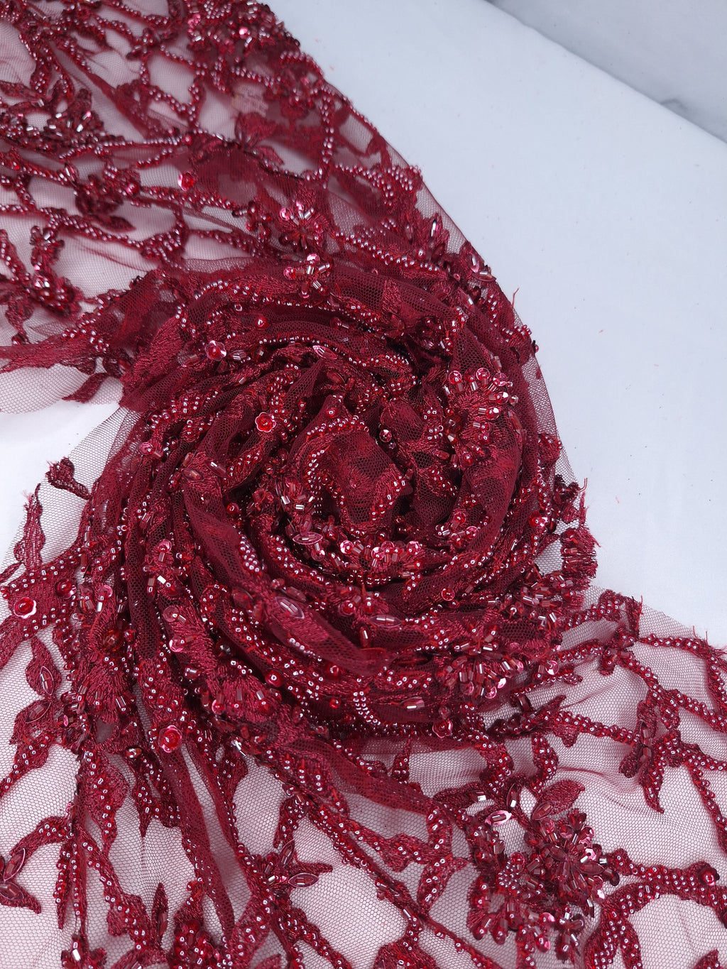 Tul bordado color vino A866 — Palacio Glamour