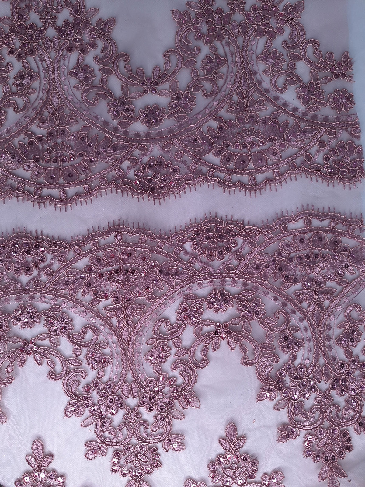 Tul bordado color palo de rosa H130, para vestidos de noche de boda y de XV años — Palacio Glamour