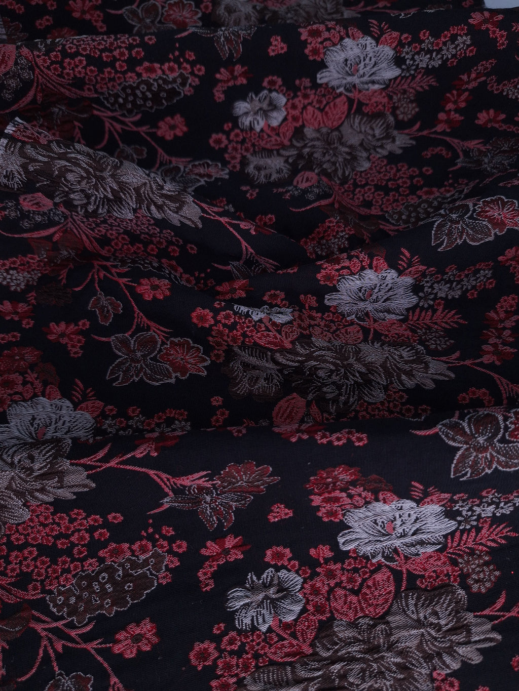 Tul bordado color rojo A798 — Palacio Glamour
