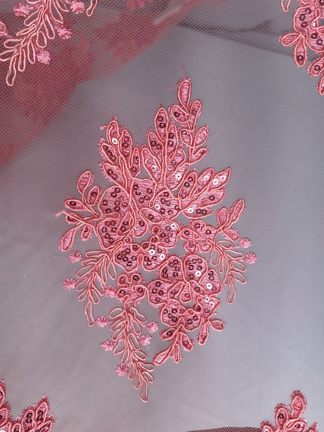 Tul bordado color rosa coral A961 — Palacio Glamour