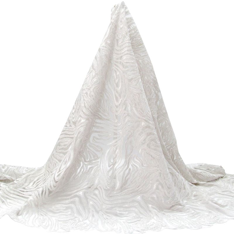 Tul bordado color blanco A154 — Palacio Glamour