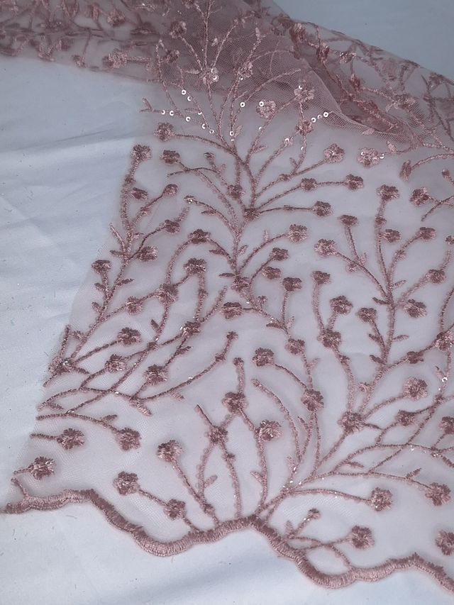 Tul bordado color rosa H080 — Palacio Glamour