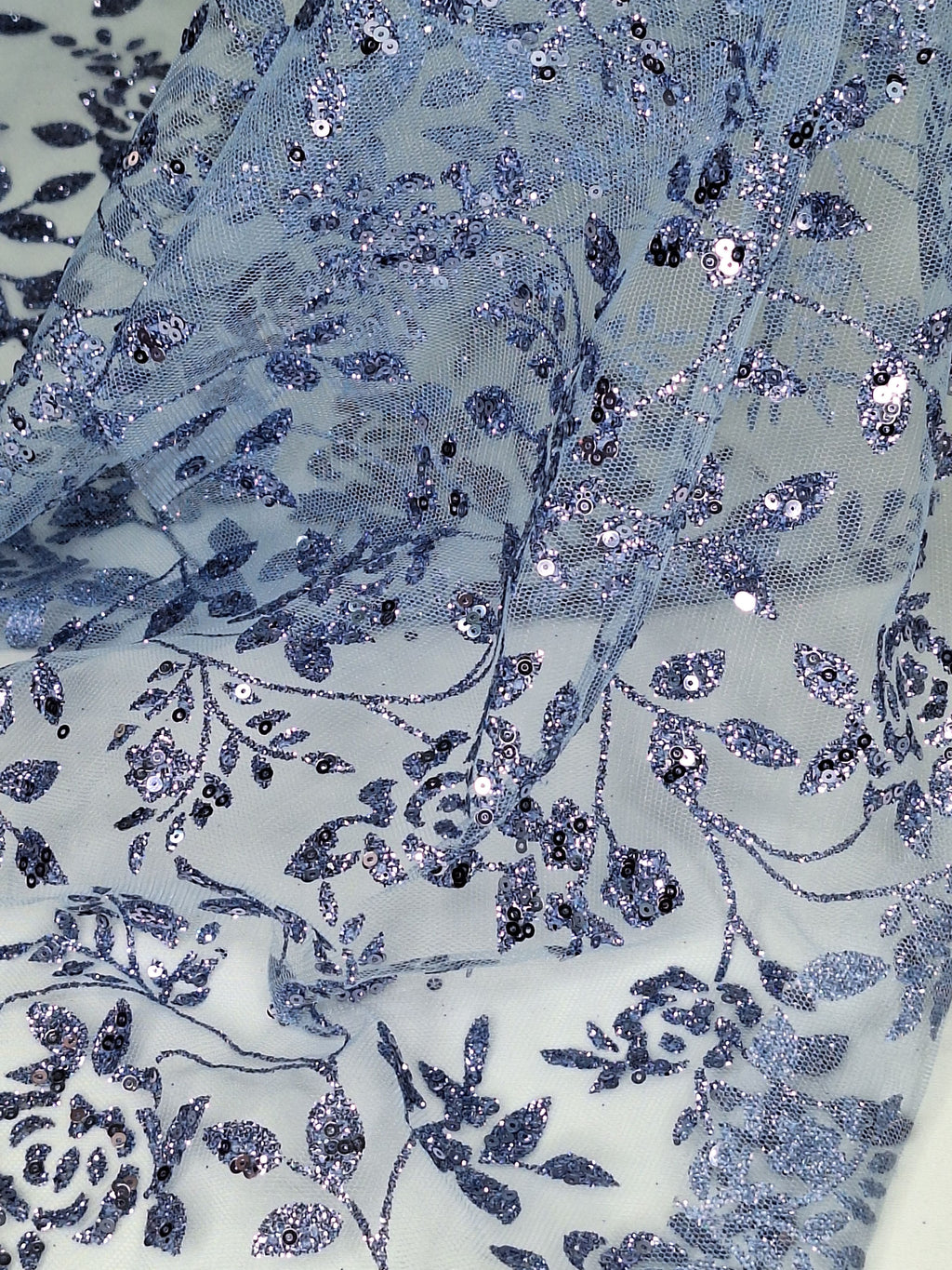 Tul bordado color azul plumbago H037 — Palacio Glamour