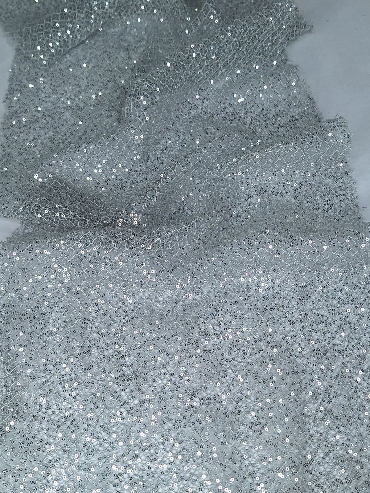 Tul bordado color gris A830 — Palacio Glamour