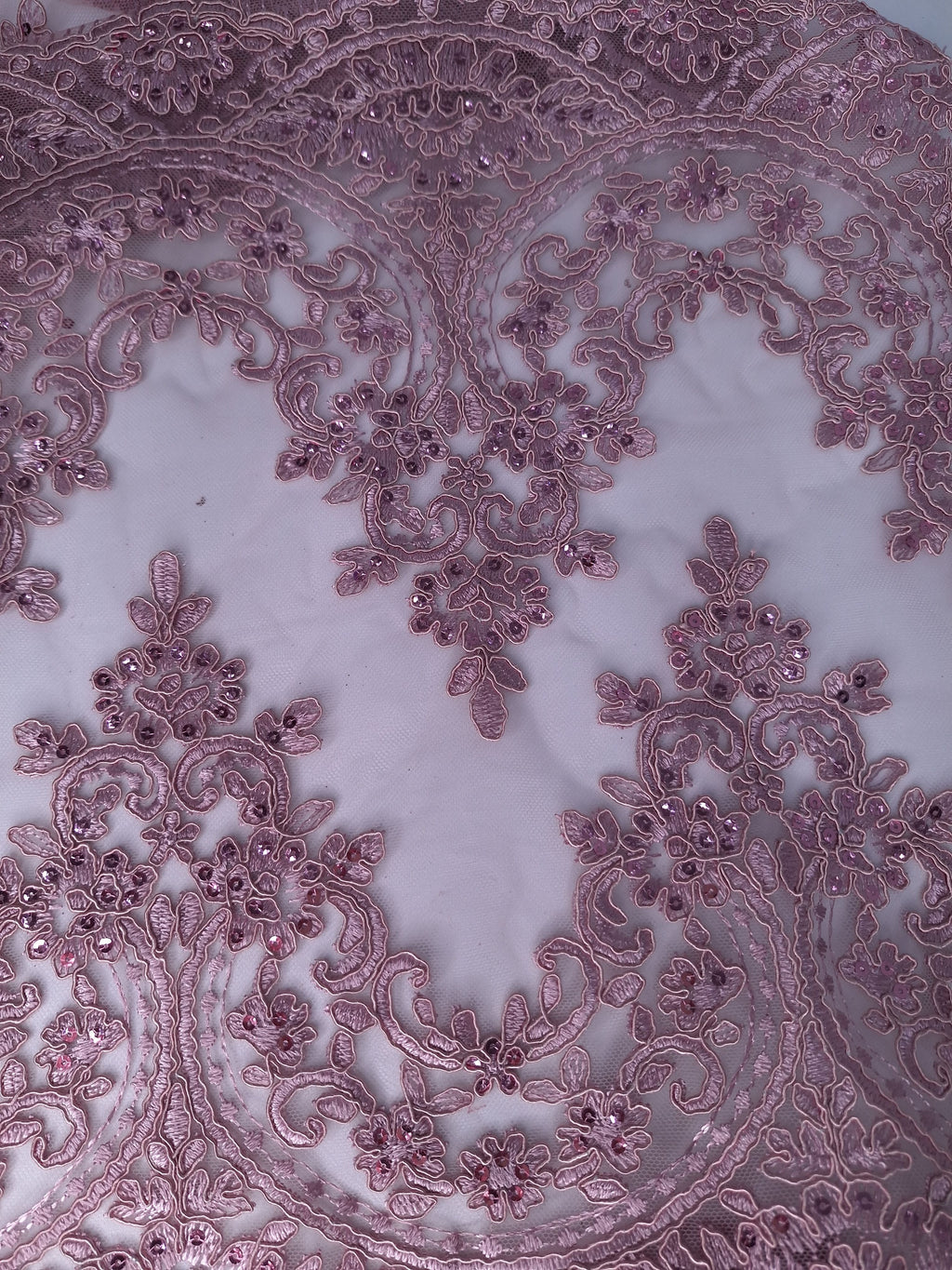 Tul bordado color palo de rosa H130, para vestidos de noche de boda y de XV años — Palacio Glamour