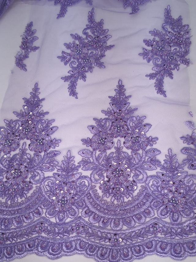 Tul bordado color lila A948 — Palacio Glamour