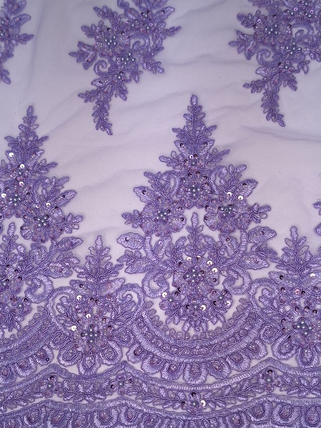Tul bordado color lila A948 — Palacio Glamour