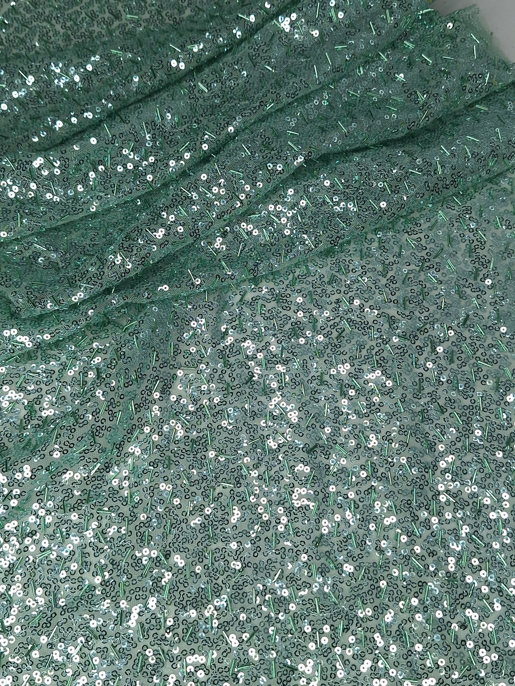 Tul bordado color cemento H093 — Palacio Glamour