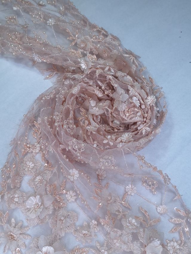 Tul bordado color rosa A862 — Palacio Glamour