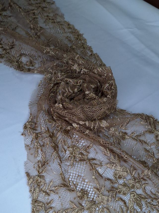 Tul bordado color bronce A868 — Palacio Glamour