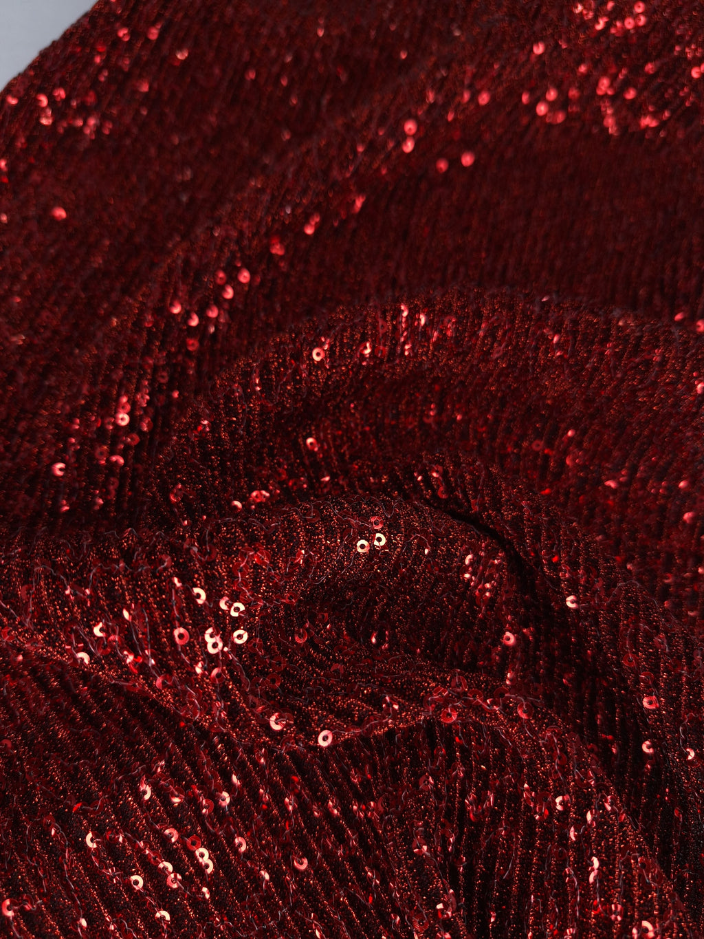 Tul bordado color rojo A978 — Palacio Glamour