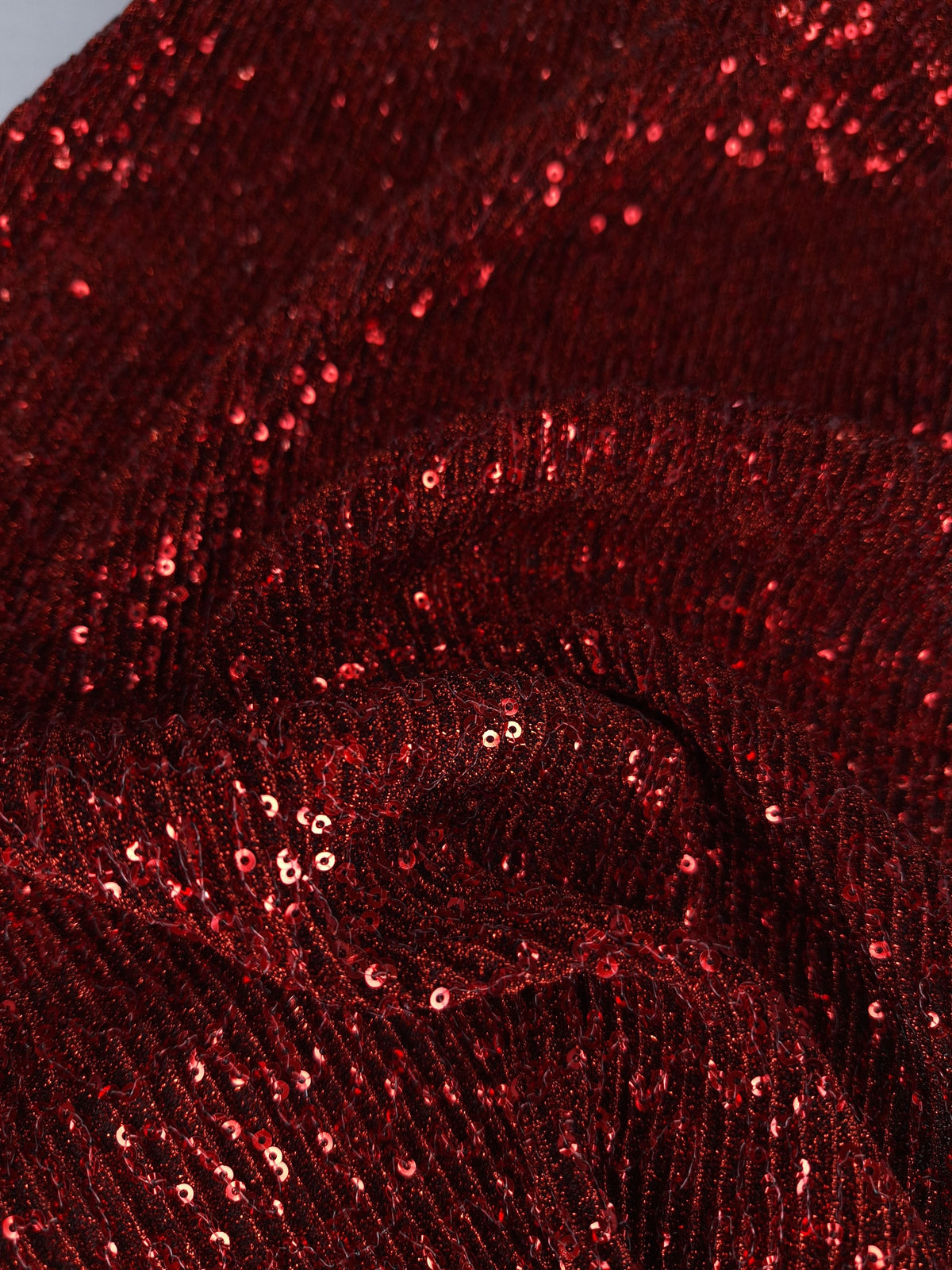 Tul bordado color rojo A978 — Palacio Glamour
