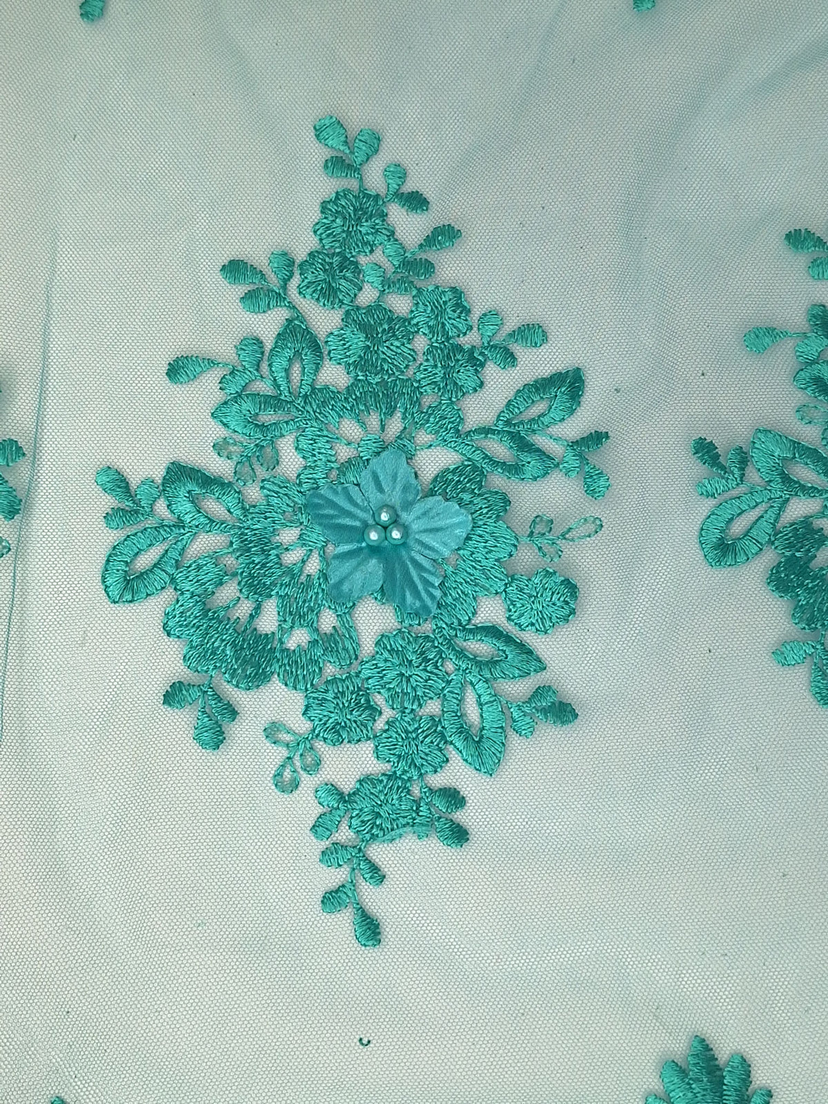 Tul bordado color Aqua A858 — Palacio Glamour