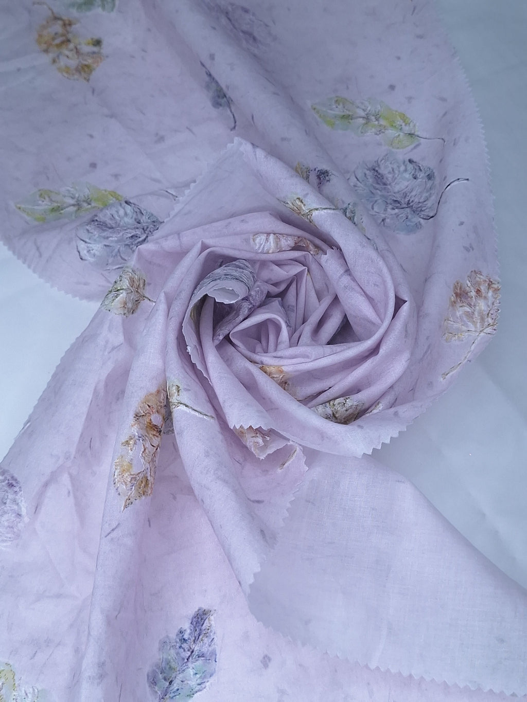 Tul bordado color lila H190 — Palacio Glamour