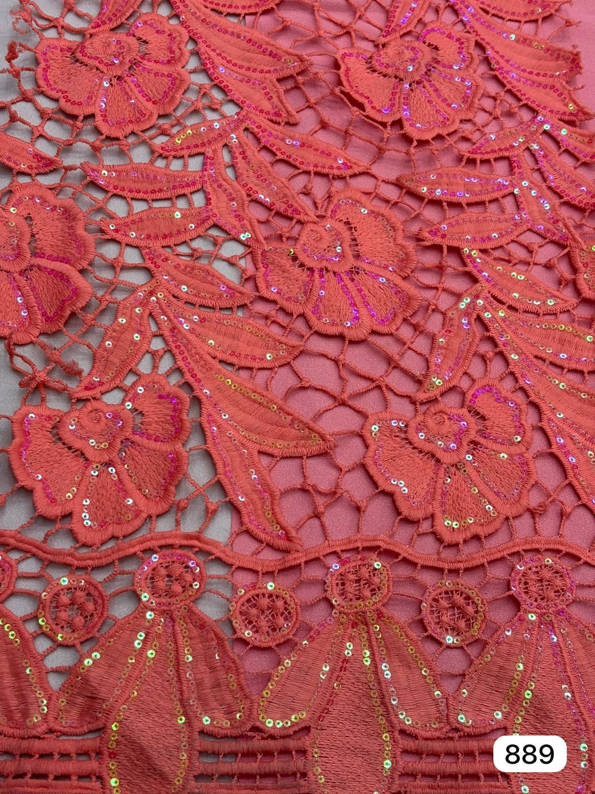 Tul bordado color coral A889 — Palacio Glamour
